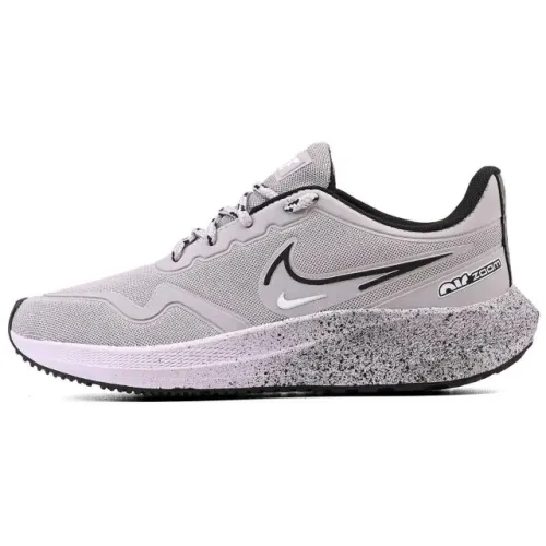 NIKE ZOOM