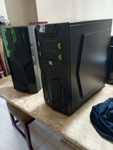 VENDO GABINETE PARA MONTAGEM. Não troco!