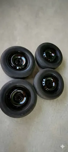 Pneus com rodas 225/70/16