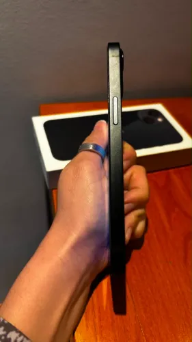 iPhone 13 128g meia-noite