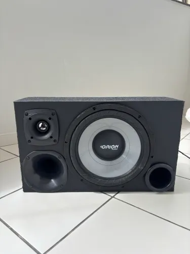 Trio som e potência 