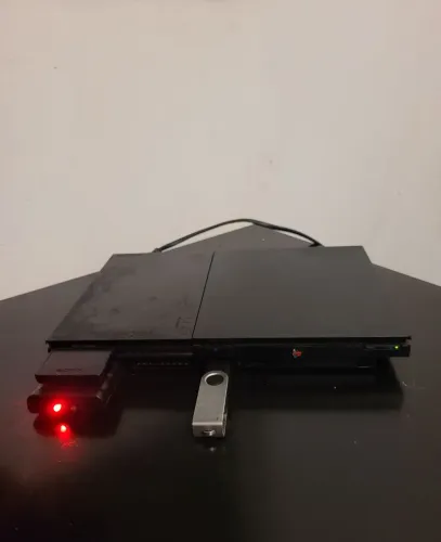 Playstation 2 Extremamente novo funcionando tudo perfeitamente