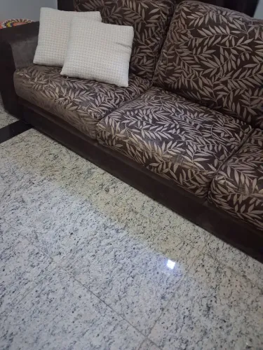 Sofa da lider