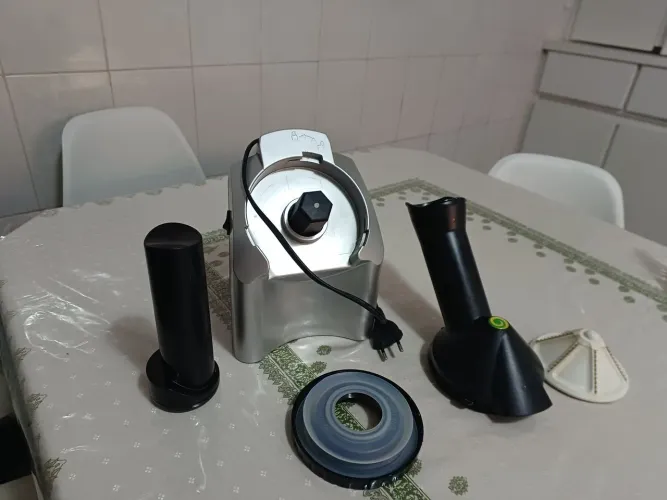 Máquina de fazer sorvete caseiro, Yonanas
