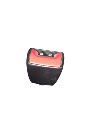 Engate Trava Cinto Dianteira  Direito Spin Ls 1.8