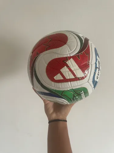 Bola Adidas Trionda