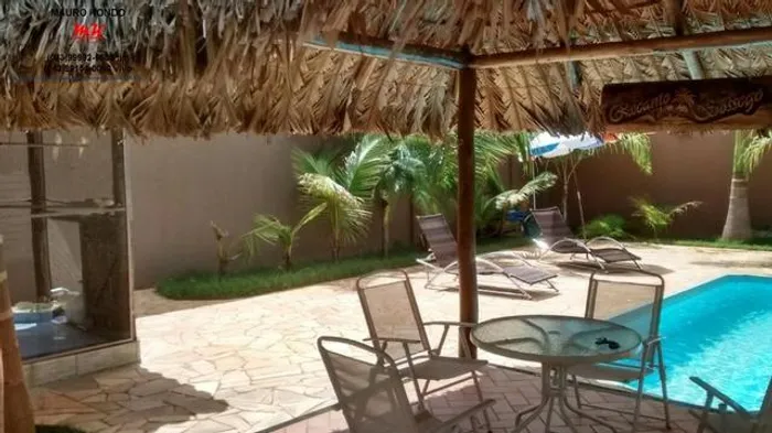 Chácara com casa, piscina, churrasqueira em Ibiporã
