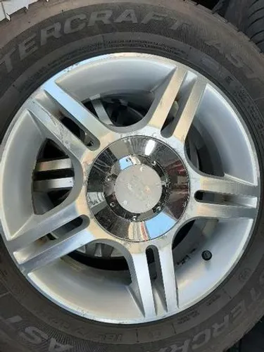Roda aro 14 Scorro S 171 Estrela diamantada com Prata VW Fox 5X100 usado