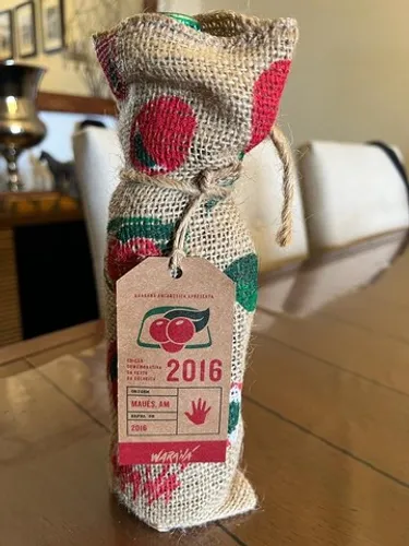 Garrafa colecionável guaraná antártica festa da colheita 2016 cheia 