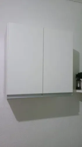 Armário aéreo de 2 portas 100% mdf