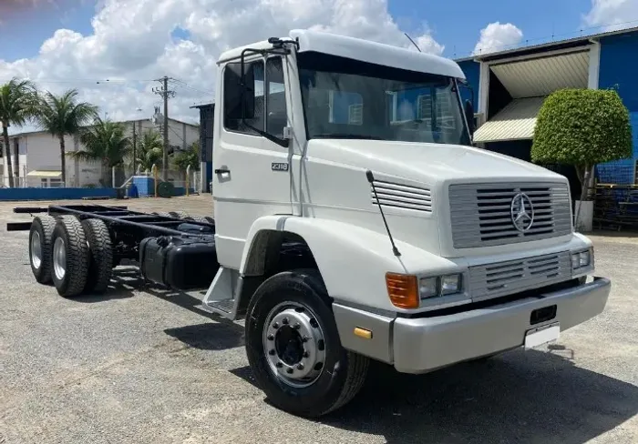 Mercedes-Benz/L 2318 6X4 1991/91