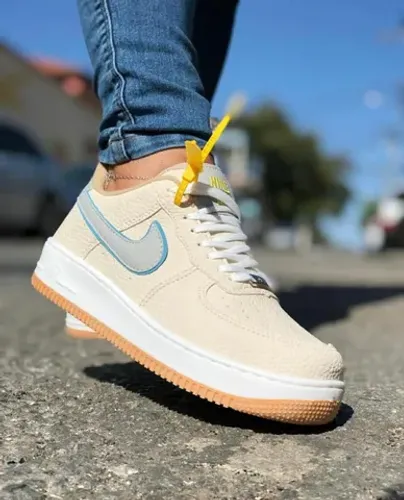 Tênis Nike Air Force Hungria -- 34 ao 43