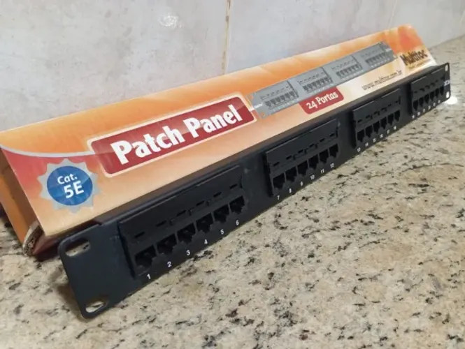 Patch Panel CAT5e 24 Portas Multitoc