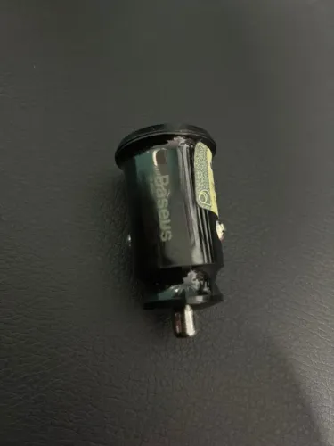 Carregador Interno Carro 12w Baseus