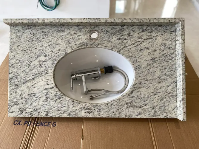 Pia de banheiro de mármore com Cuba embutida 