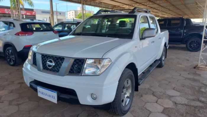 Nissan Frontier SE Attack CD 4X4 2.5 TB Diesel 2013