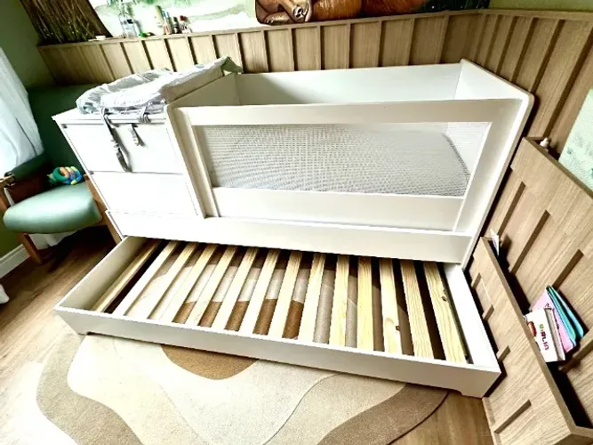 Berço e cama multifuncional Sol e Mar da Divicar