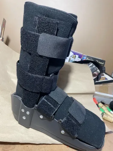Botas Imobilizadoras Ortopédicas Semi novas