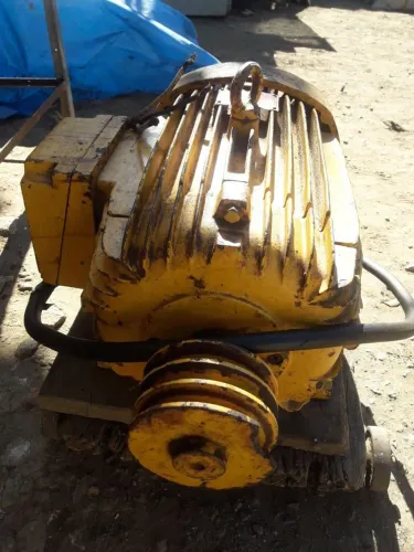 Motor Elétrico 15 HP Industrial trifasico Amarelo - Potente e Durável /// R$5800,00