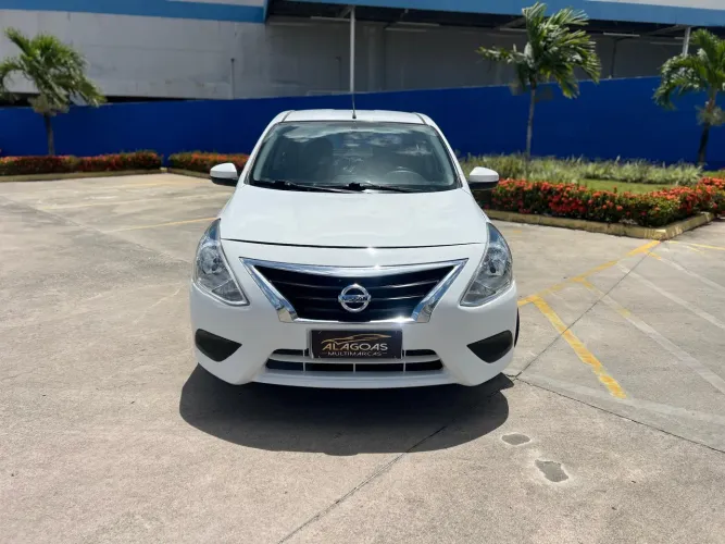 Nissan Versa 1.0 12V Flexstart 4P Mec. 2020