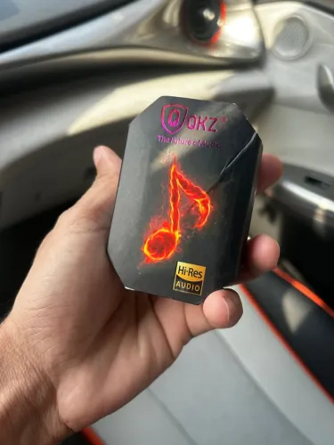 Fone de ouvido Qkz novo 