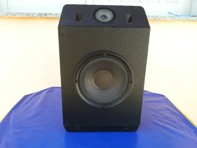 Par de caixas Bose - Bose 201 Series IV - PRETA