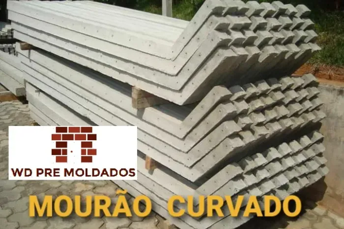 Mourões de Concreto Reta e Curvada Direito de Fábrica 