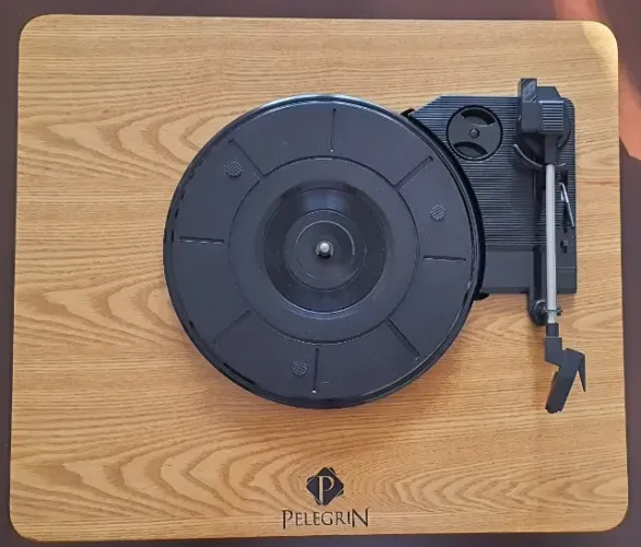 Toca disco vintage Pelegrin