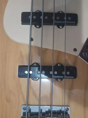 Baixo Contrabaixo SX Jazz Bass Seymour Duncan