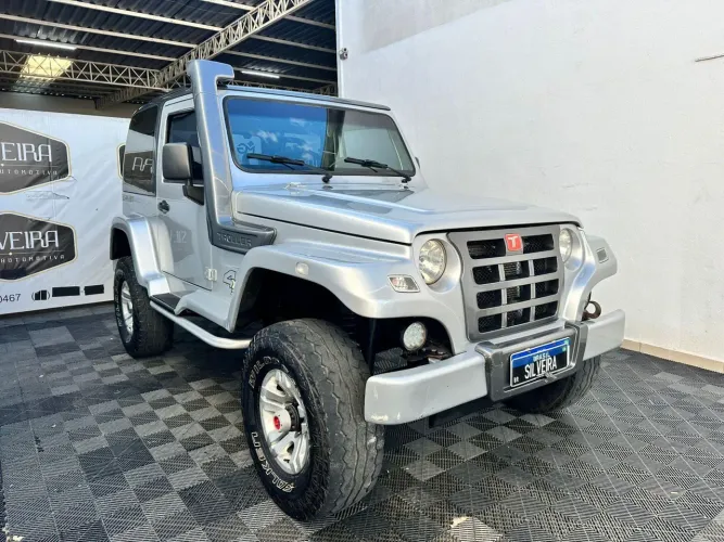 Troller T-4 4X4 3.2 20V TDI Cap. Rígida Diesel 2013