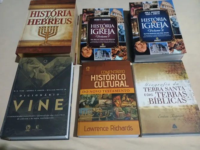 Livros teológicos 
