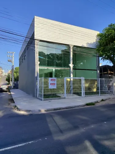 Ponto comercial com ótima localização