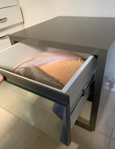 VENDO 2 MESAS DE CABECEIRA!!