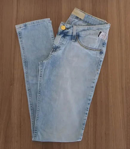 Peças Brechó de Marca Calça Jeans - Tamanho 40 DAMYLLER