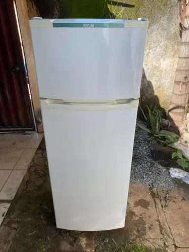 Geladeira Cônsul Gelo Seco 336 litros