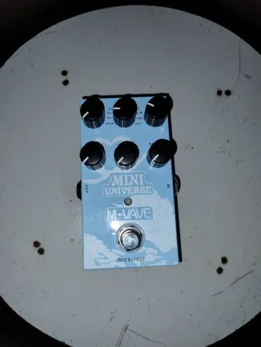 Pedal M-Wave Mini Universe