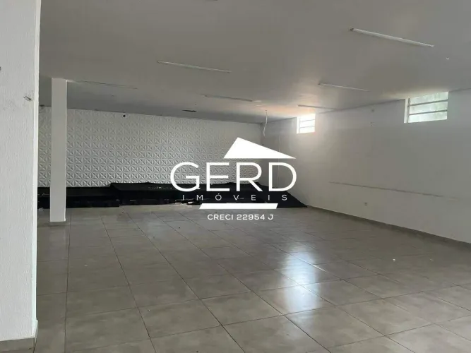 Alugue Salão Comercial de 180 m² em Osasco | Região de Forte Crescimento Comercial