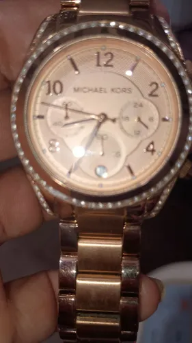 Relógio de marca Michael Kors 