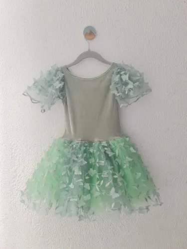 Fantasia - Vestido Infantil Verde com Detalhes de Borboletas - 4/5 anos