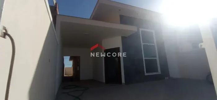 Casa em Rua Doutor Antônio Joaquim de Melo - Parque Jóquei Club - Campos dos Goytacazes/RJ