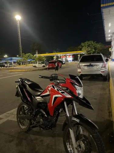 Vendo XRE 190 EM ÓTIMO ESTADO, COISAS BOBAS PRA FAZER 