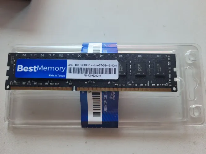 Memória RAM pc DDR3 4GB 1600mhz nova