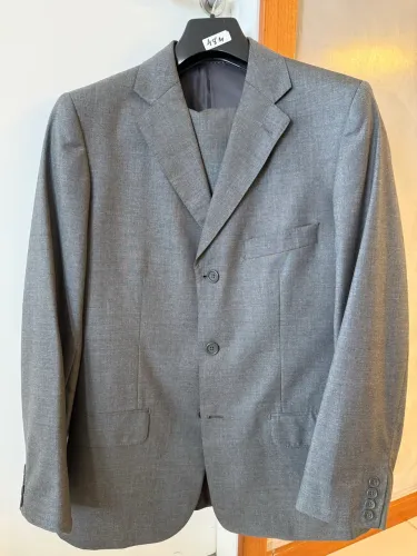 Terno Cinza Claro 46 Apa