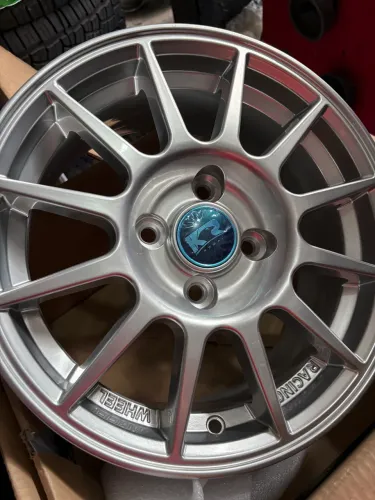 Rodas de Liga Leve Novas r14 esportiva