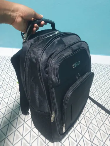 Mochila masculina, bolsa executiva para trabalho entre outras
