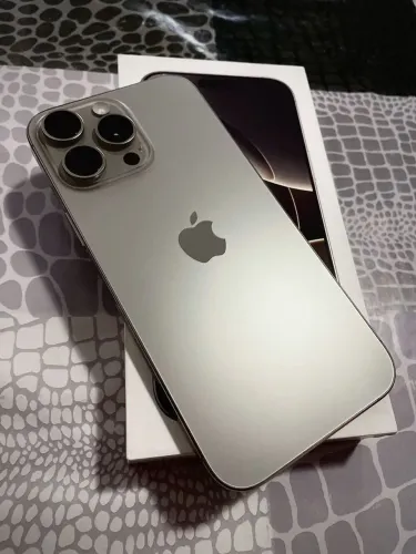 iPhone 16 Pro Max 256gb