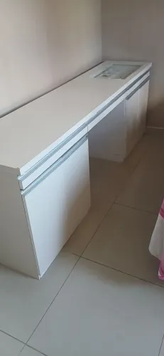 Móvel de quarto/escritório
