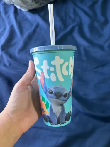 copo com canudo plasútil stitch