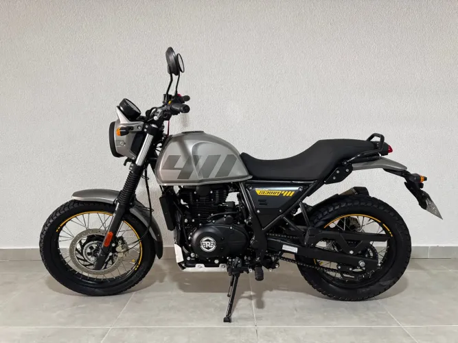 Royal Enfield Scram 411 EFI 2023 - 4.700kms
