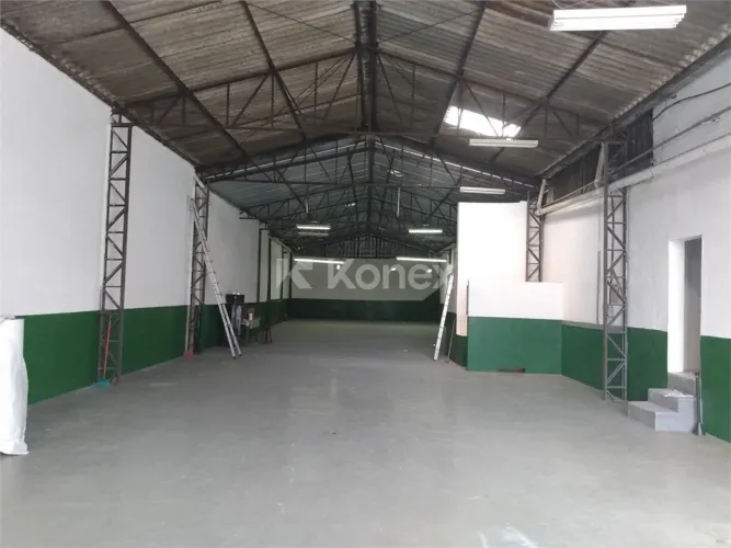 Galpão à venda com 445 m² em Vila Brasílio Machado, São Paulo